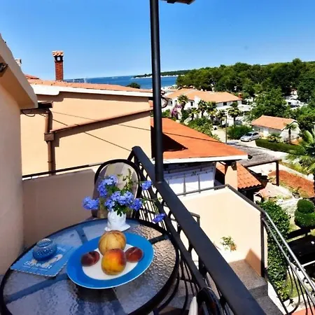 In With Sea View, Terrace, Air Conditioning, Wifi Daire