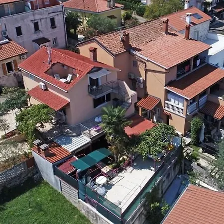 In With Sea View, Terrace, Air Conditioning, Wifi Daire *